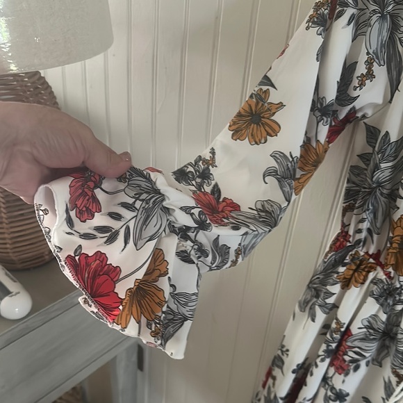 SHEIN Floral Mini Dress with Lace Detail sz M - Picture 6 of 10